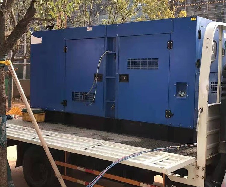 泸州柴油发电机组空气滤清器多久更换一次？